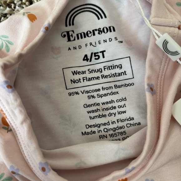 Emerson And Friends | Girl's Pink Floral Sweet Blooms Pajama Set Size 4/5T NWT - Picture 4 of 8